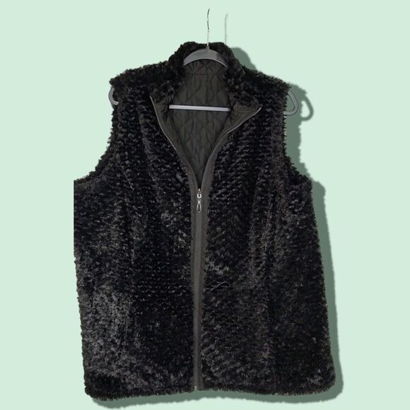Black Reversible Faux Fur Quilted Zip Vest with Pocket Size XL Denim & Co. - Picture 7 of 10